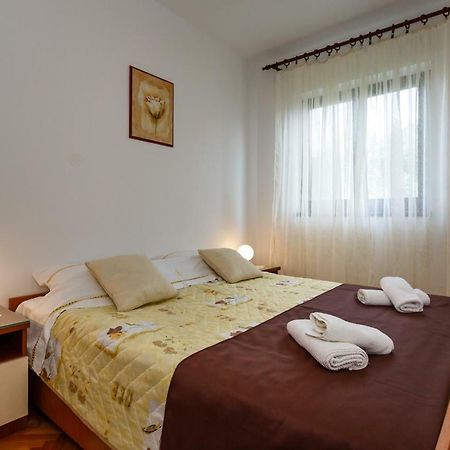 Villa Rosi Krk Town Εξωτερικό φωτογραφία