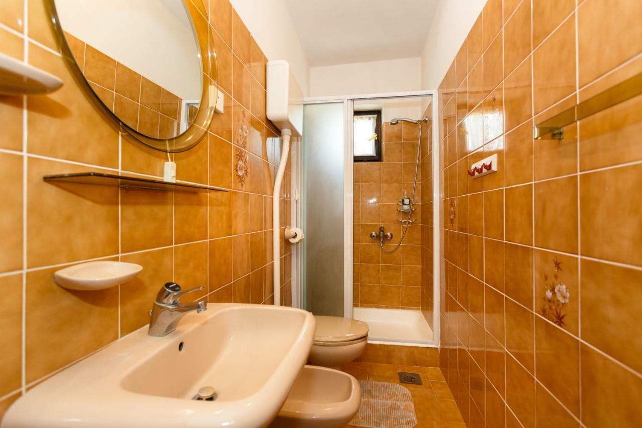 Villa Rosi Krk Town Εξωτερικό φωτογραφία