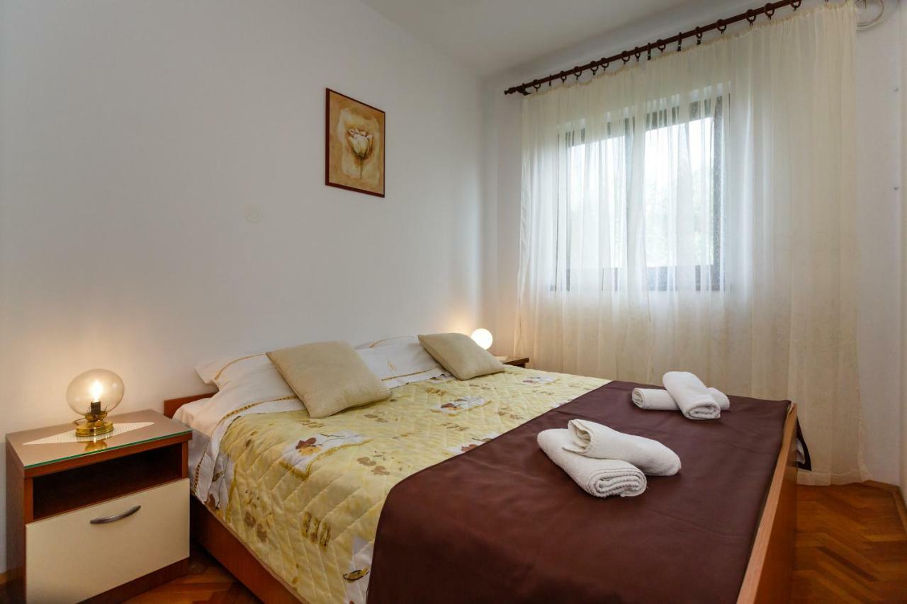 Villa Rosi Krk Town Εξωτερικό φωτογραφία